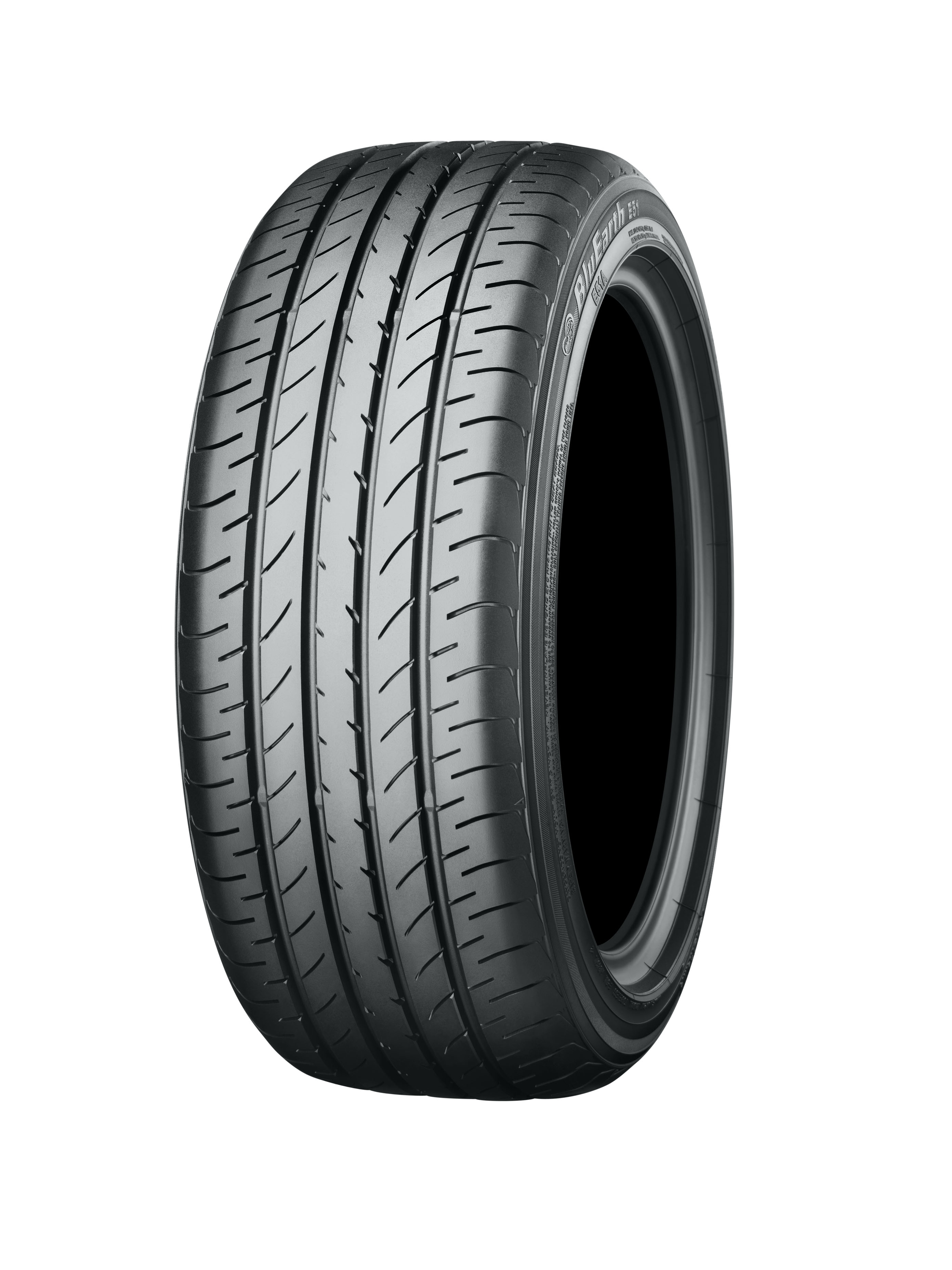 YOKOHAMA BLUEARTH E51A 225/60 R18
